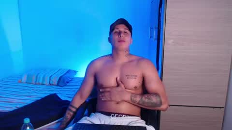 Snapshot of valentinosex_1 chatting on 7, 8, 2026 VALENTINO online show from 7, 8, 2026