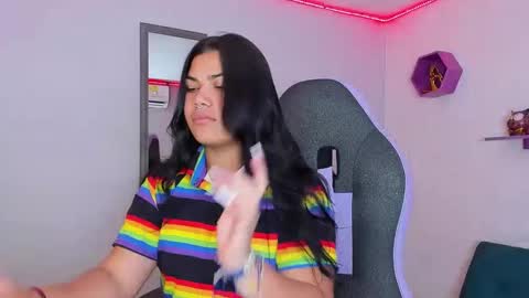 valeri_harpers4 online show from 3, 10, 2025