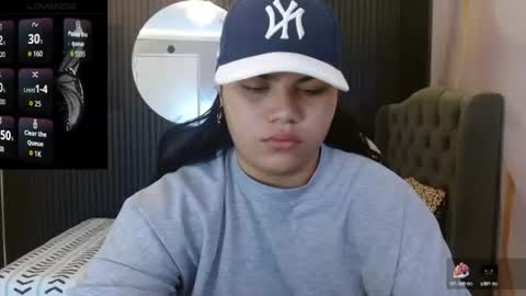 valeri_harpers4 online show from 30, 6, 2026