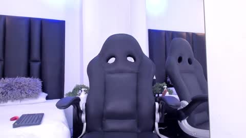 valeri_tafur online show from 21, 1, 2025