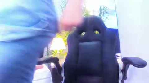 valeri_tafur online show from 4, 10, 2025