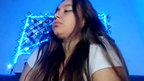 valeria online show from 28, 2, 2025