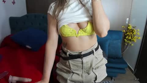 Valeria online show from 4, 2, 2025