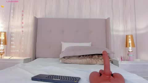 Valeria online show from 14, 2, 2025