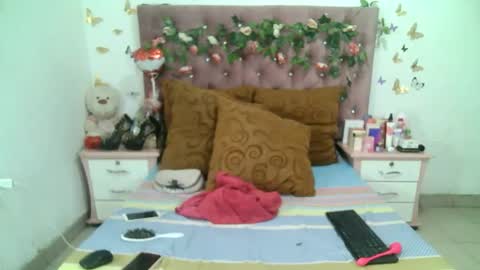 La valerie26 online show from 10, 11, 2025