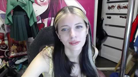 ValeriaXKiss online show from 4, 2, 2026