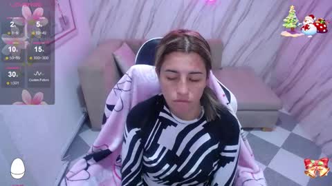 Snapshot of valerie_b chatting on 10, 12, 2024 valerie_b online show from 10, 12, 2024