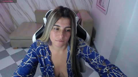 Snapshot of valerie_b chatting on 30, 1, 2025 valerie_b online show from 30, 1, 2025