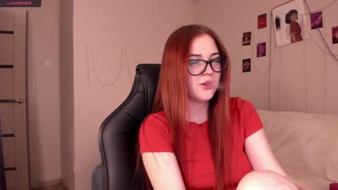 Snapshot of valerie_cutee chatting on 8, 12, 2024 Lera online show from 8, 12, 2024