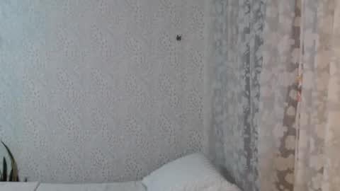 Snapshot of valerie_dreams chatting on 28, 11, 2025 valerie_dreams online show from 28, 11, 2025