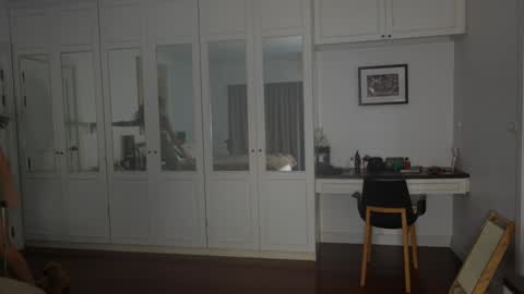 Valerie online show from 17, 9, 2025