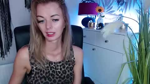 Valerie  online show from 3, 12, 2024