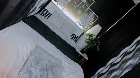 Valerie online show from 8, 12, 2024