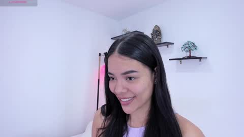 Cris  online show from 9, 12, 2024