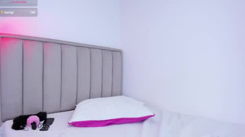 Cris  online show from 19, 2, 2025