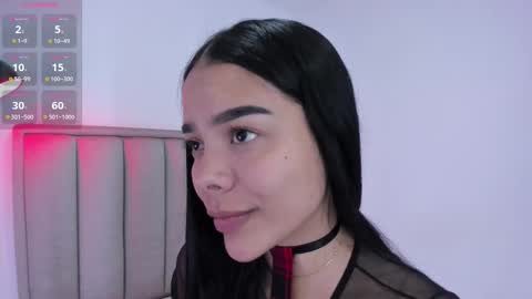 Cris  online show from 5, 10, 2025