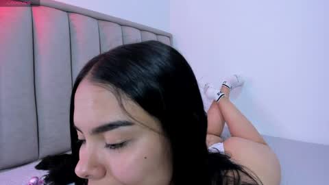 Cris  online show from 23, 4, 2026