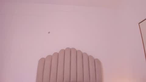 Snapshot of valery_santorini chatting on 1, 6, 2026 VALERY online show from 1, 6, 2026