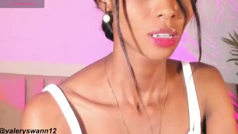 Snapshot of valery_swan1 chatting on 6, 2, 2025 Valery swan1 online show from 6, 2, 2025