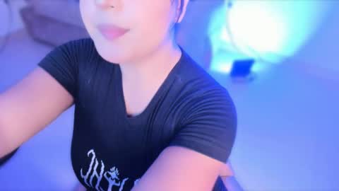 Snapshot of valerysoto_ chatting on 14, 2, 2025 Valery Soto online show from 14, 2, 2025