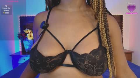 Snapshot of valeska_rousee chatting on 20, 5, 2026 Valeska online show from 20, 5, 2026