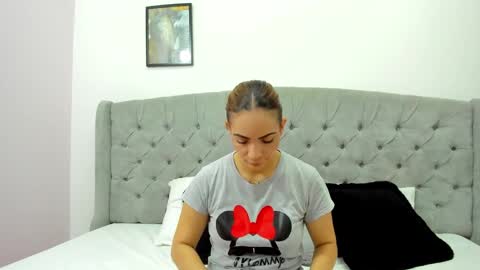 Valesskahall online show from 4, 2, 2025