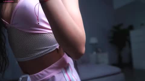 Snapshot of valexielux chatting on 10, 2, 2026 Vale online show from 10, 2, 2026