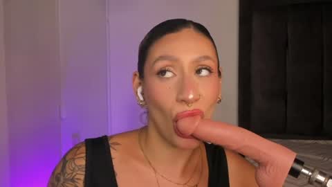 valka_doll online show from 11, 6, 2026