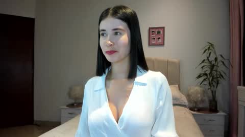 Macarena online show from 14, 4, 2026