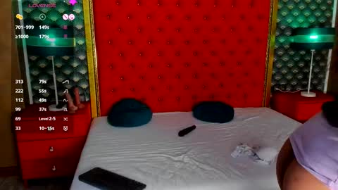 Valerie Val V online show from 17, 10, 2025