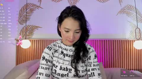 valleriie_ online show from 12, 4, 2026