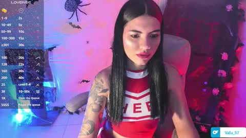 Snapshot of valu_57 chatting on 20, 10, 2025 Valu online show from 20, 10, 2025