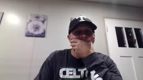 Snapshot of valvenus101 chatting on 25, 10, 2025 Val Venus online show from 25, 10, 2025