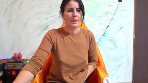 Snapshot of valysexybarbie chatting on 3, 1, 2025 valentina online show from 3, 1, 2025