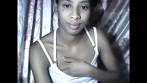 Snapshot of valysexyhot chatting on 4, 5, 2026 valysexyhot online show from 4, 5, 2026
