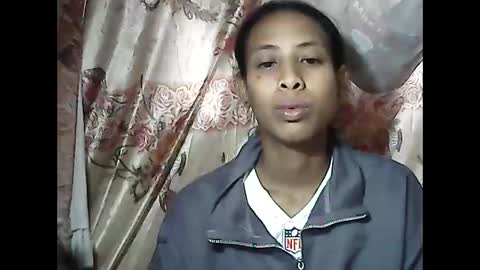 Snapshot of valysexyhot chatting on 15, 5, 2026 valysexyhot online show from 15, 5, 2026