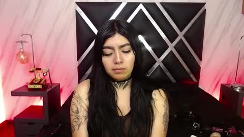 Snapshot of vampdollx chatting on 15, 10, 2025 Vamp online show from 15, 10, 2025