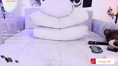       Please help me to reach 300 thumbs up online show from 21, 2, 2025