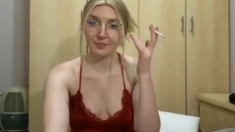 Vanda online show from 3, 2, 2025