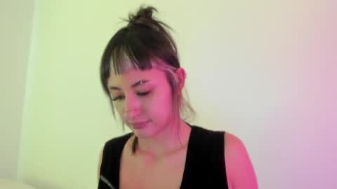 Snapshot of vandalovee chatting on 19, 4, 2026 Babi Alu online show from 19, 4, 2026