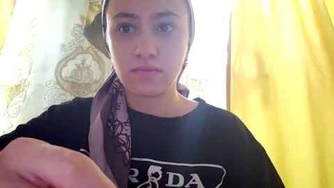 Snapshot of vandanotley chatting on 15, 4, 2026 Eda online show from 15, 4, 2026