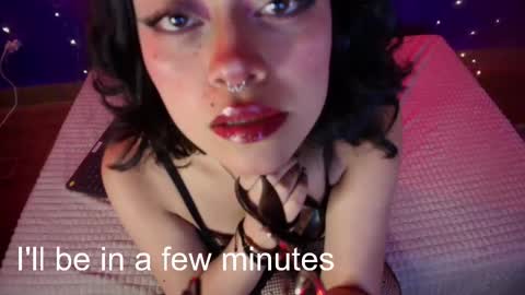 Vanelope online show from 5, 11, 2025