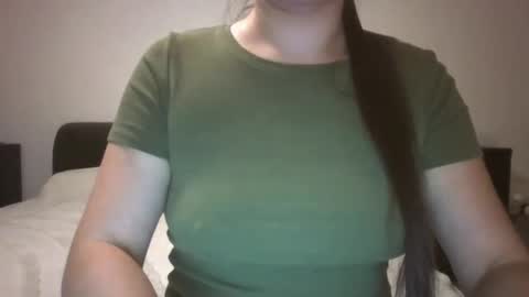 Snapshot of vanesajewel chatting on 12, 12, 2024 VanesaJewel online show from 12, 12, 2024