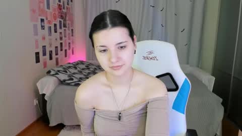 Vanessa online show from 6, 3, 2025