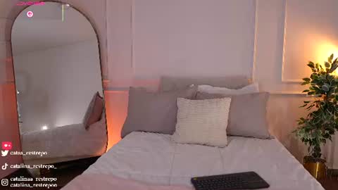 vanessa sexxy online show from 18, 6, 2026