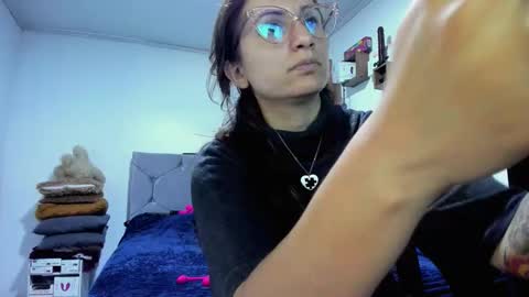 Vanessa online show from 4, 3, 2026