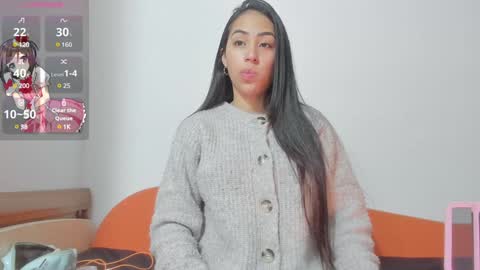 Snapshot of vanessaadol chatting on 13, 1, 2025 vanessaadol online show from 13, 1, 2025