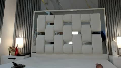 Vanessa Hard online show from 14, 9, 2025