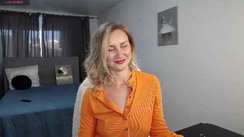 Vanessa  online show from 21, 7, 2026