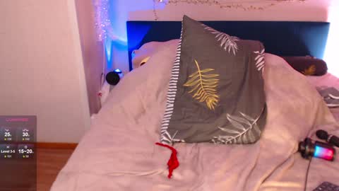 Vanessa follow me -  I will answer you there at any time online show from 7, 2, 2025